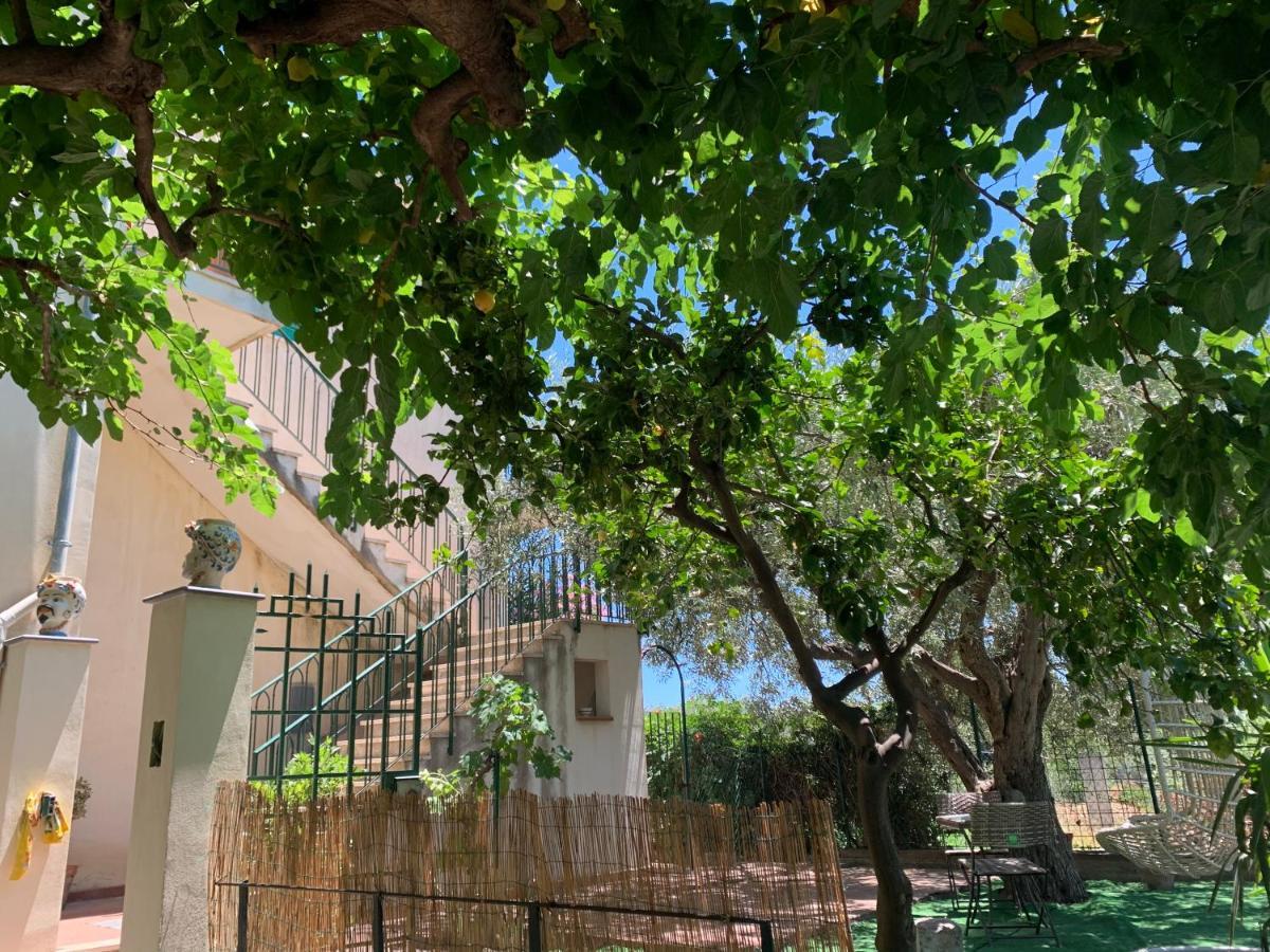 Casa Vinciguerra Giardini Naxos Exterior photo